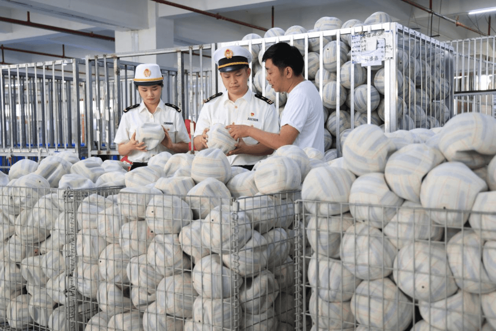 增“智”、逐“绿”、慕“新”：江苏外贸转型提速