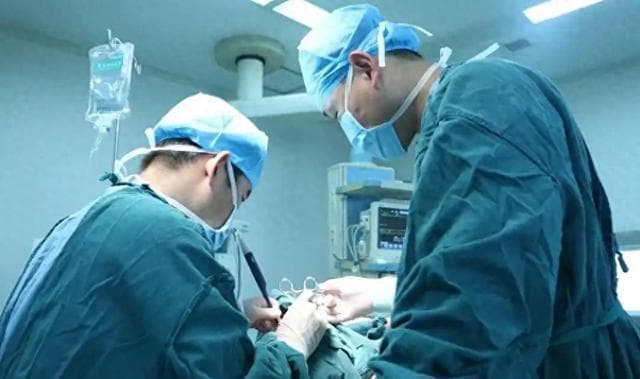 扁桃体切除，有啥后遗症？医生坦言：确实有3种，非必要，别切