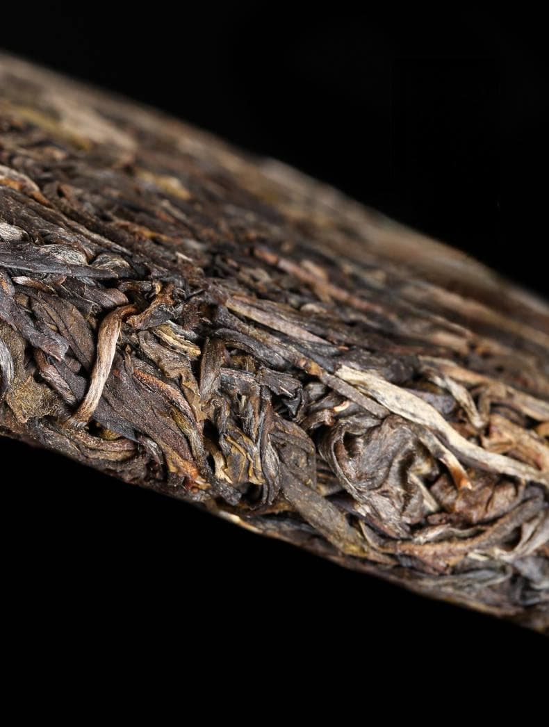 普洱茶的分类：从树种到工艺，细致解读茶中乾坤
