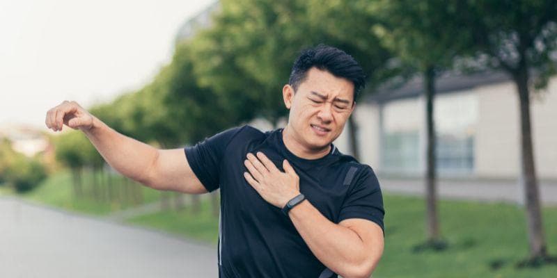 延遲性肌肉痠痛是運動傷害嗎？了解延遲性痠痛預防、緩解方法！