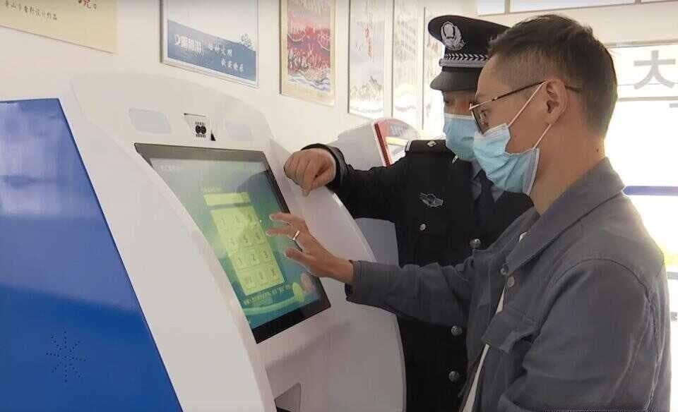 没有身份证如何坐高铁