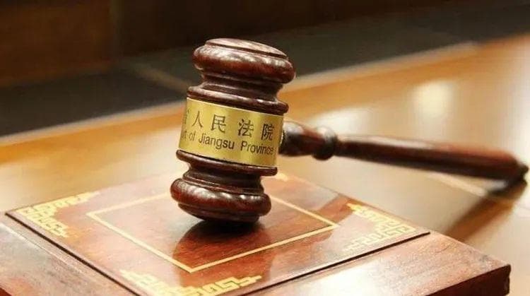 员工因职务代理行为承担赔偿责任，能否向公司追偿？