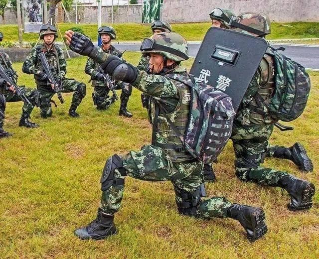 盘点中国作战靴发展历程，21式作战靴性价比最综合！