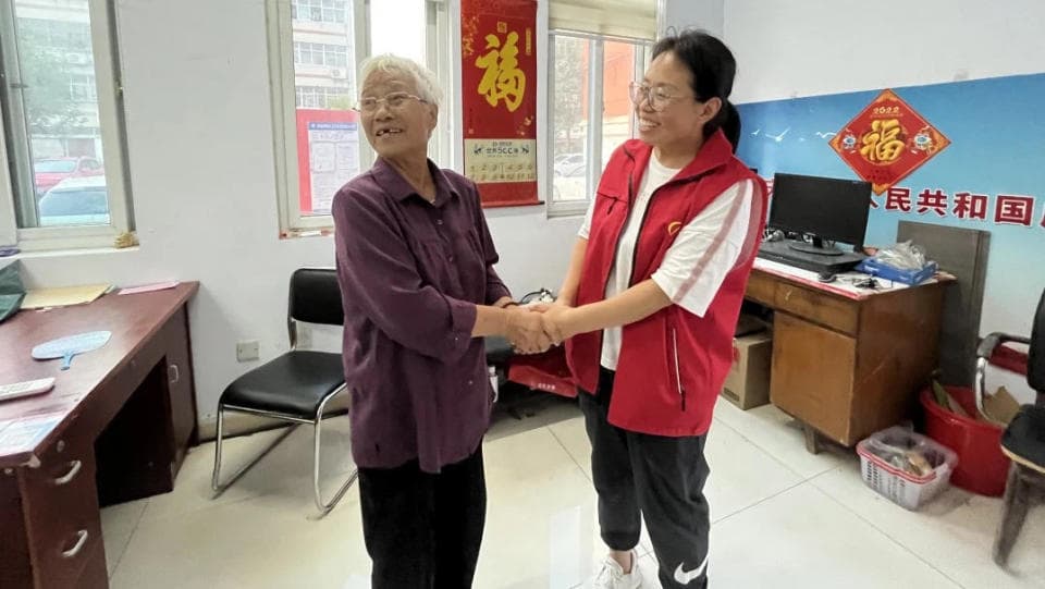 三年行走2.3万公里，肥城网格员张立霞用心编织社区民生网