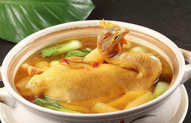 炖鸡不香？试试这5种香料，让你的鸡肉软而不烂、弹牙且香味入骨
