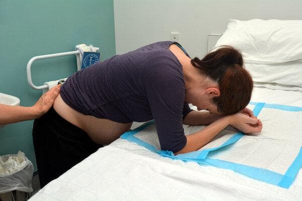 胎位不正什么原因造成的