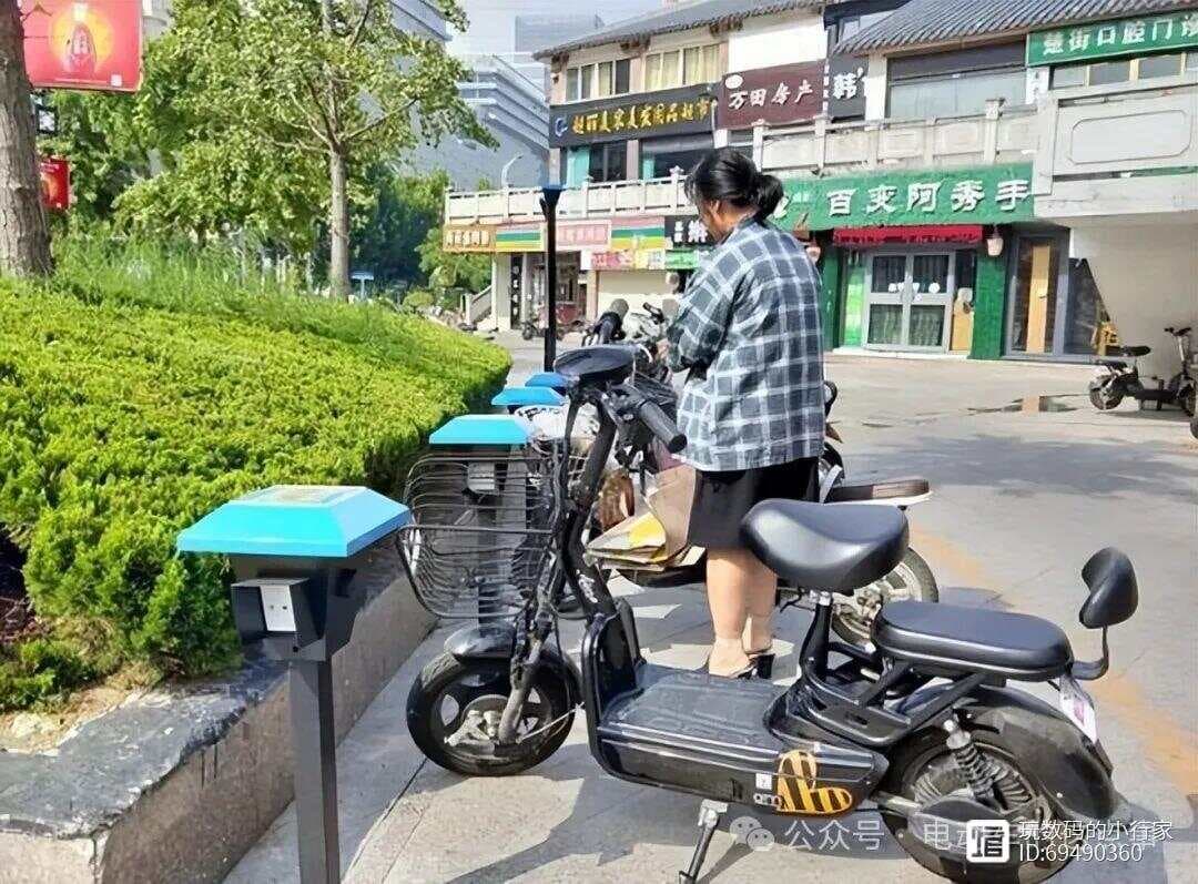 夏季温度太高，电动车充电，行内人建议注意这3点，电池不会鼓包