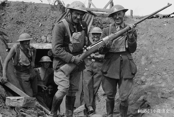 翼骑兵故乡的“破甲枪”—波兰Wz.35反坦克步枪