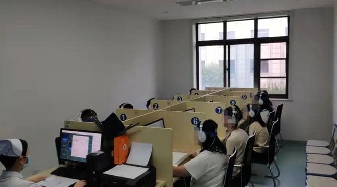 脑电生物反馈治疗 化解孩子们“心结”