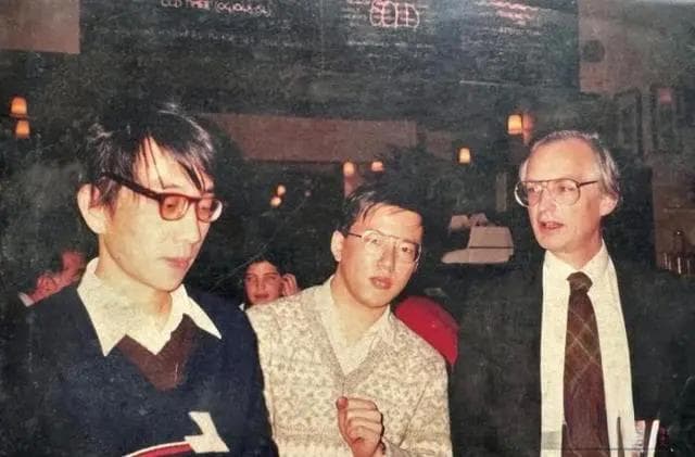 英国汉学家伊懋可：潜心研究"中国的历史之路"