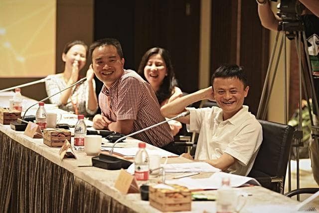 “绘声绘色”让表达更生动：含义、应用与造句指南