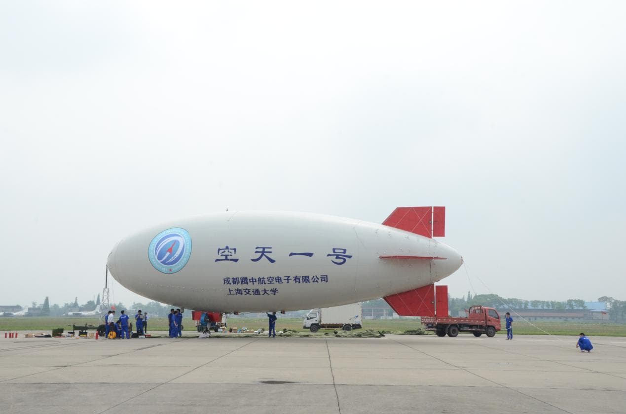 低空无人飞艇：一种新型的空中飞行平台