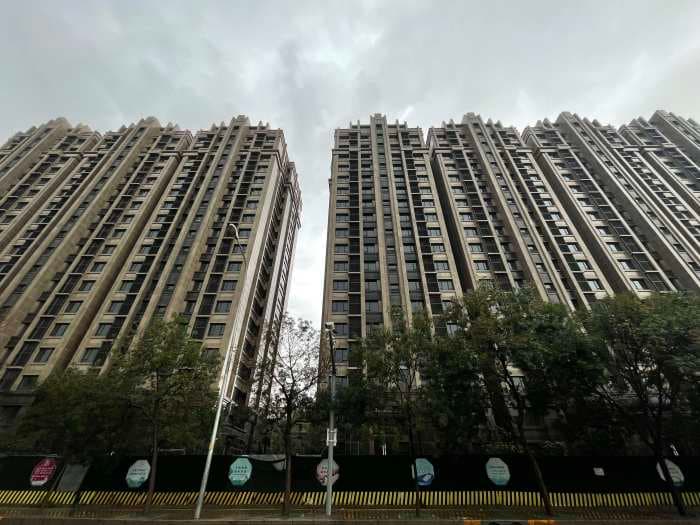 李嘉诚的北京“御翠园”捂盘23年后入市，价格暴涨50倍，港风装修遭吐槽