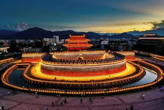 建昌古城：游客人气持续高涨“焕发新生”