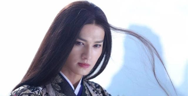 当男孩穿上裙子，你怎么看？