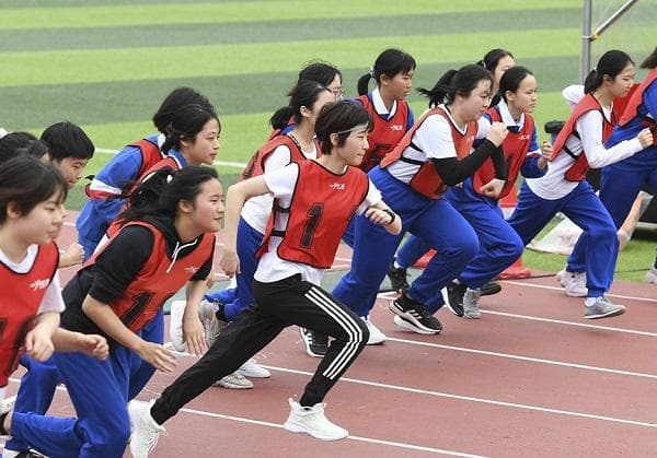 特色体育发展对中小学生有哪些好处？