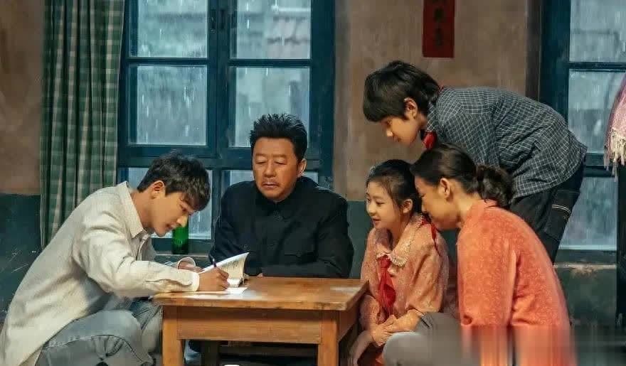 精选推荐：7部温馨“年代家庭剧”排行榜，热爱不容错过