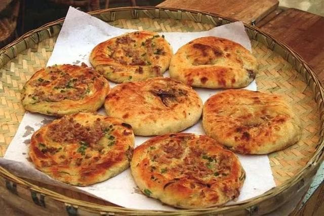 大理十二县市美食全攻略：从喜洲粑粑到烤乳扇，开启舌尖上的大理之旅
