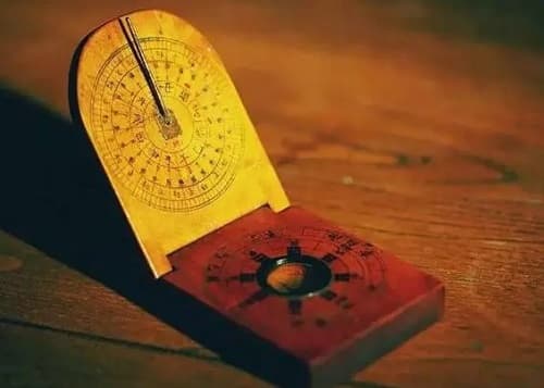 什么是四柱八字命局 八字中的四柱