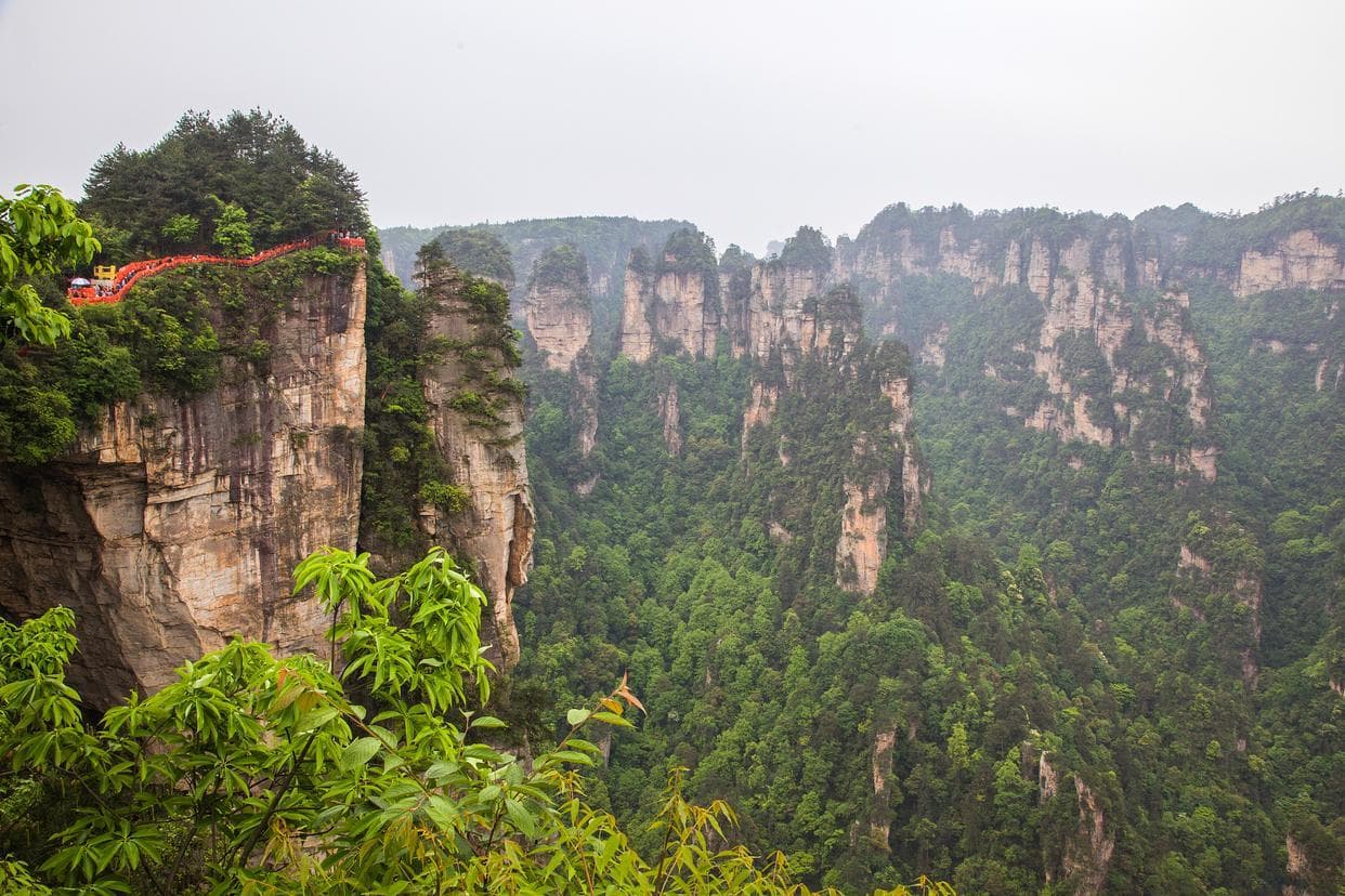 揭秘张家界：独特的石英砂岩峰林地貌