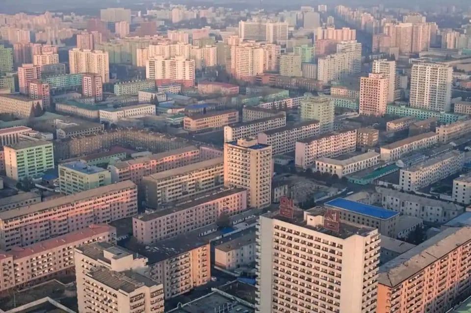 朝鲜人消费水平如何，游客去朝鲜饭店吃一顿要花多少钱