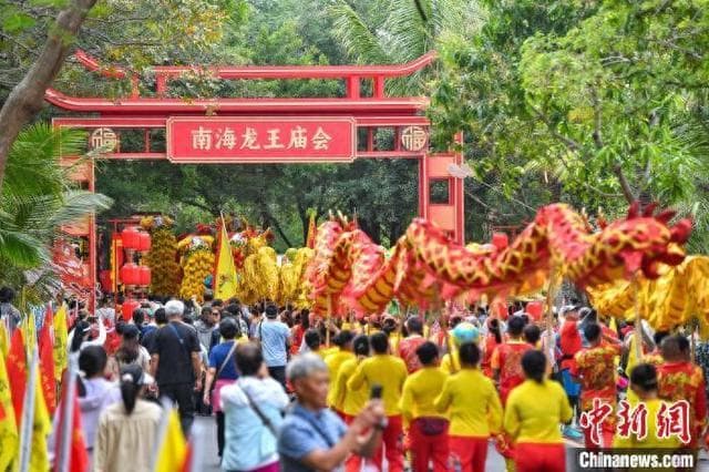 “二月二，龙抬头” 海南三亚民众祭海祈福