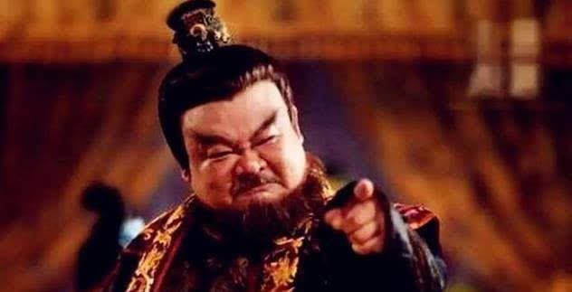 中国历史上的三个叛徒，使中国至少倒退100多年，让无数人痛恨