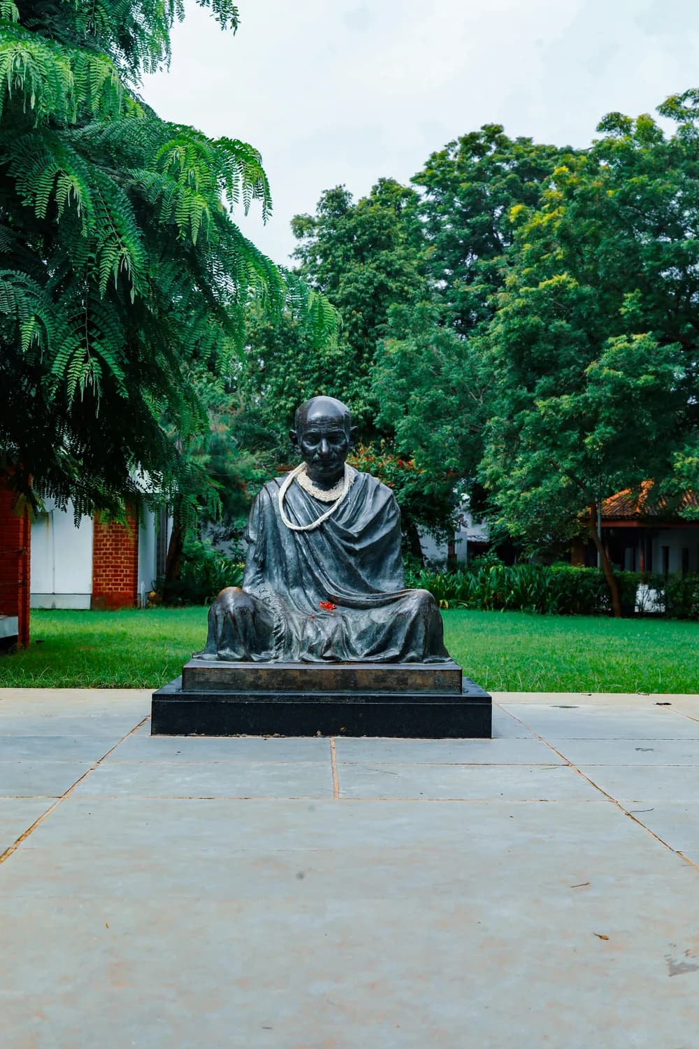 王阳明“致良知”：从古代心学到现代人自我提升指南