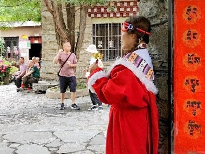 探秘寻幽石头城 嘉绒藏区第一寨