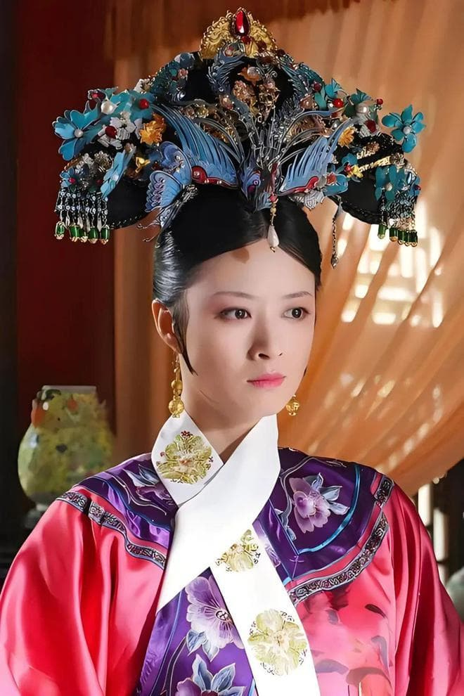 华妃居然头顶 8000 万，你看出《甄嬛传》的这个细节了吗？