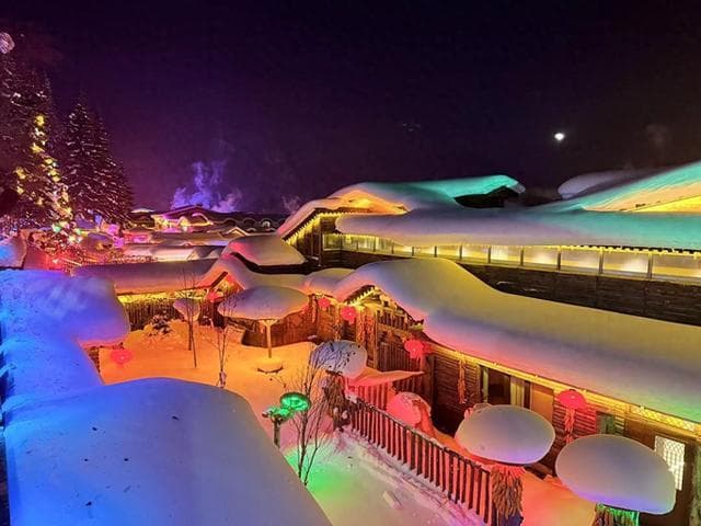 雪乡迎客潮：游客量增三成，智慧管理显成效