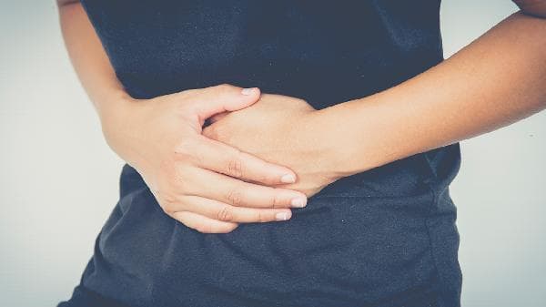吃完饭还饿？警惕胃病信号，教你如何正确缓解！