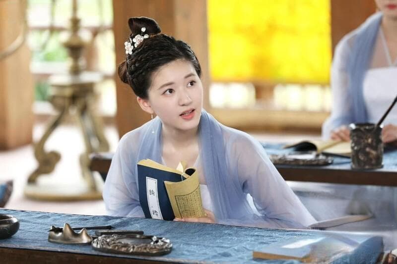 赵露思沙雕剧角色爆红，下一个胡杏儿？