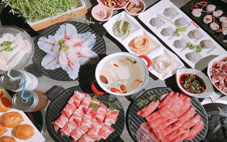 吃牛肉火锅需要什么配菜？十种必点配菜全解析