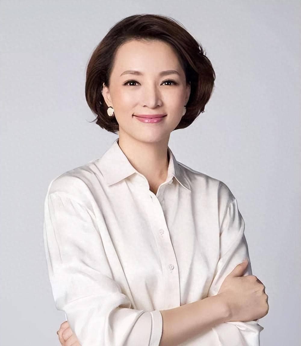 央视一姐董卿近况：频繁现身或预示重返荧屏