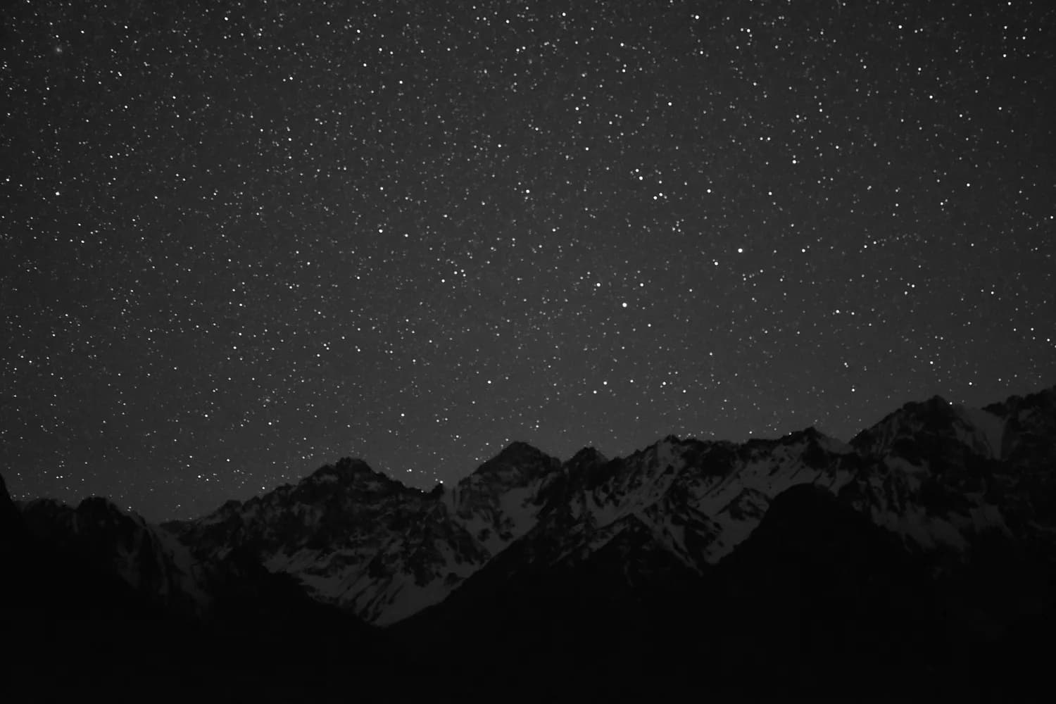 《夜空中最亮的星》，真的能治愈你吗？