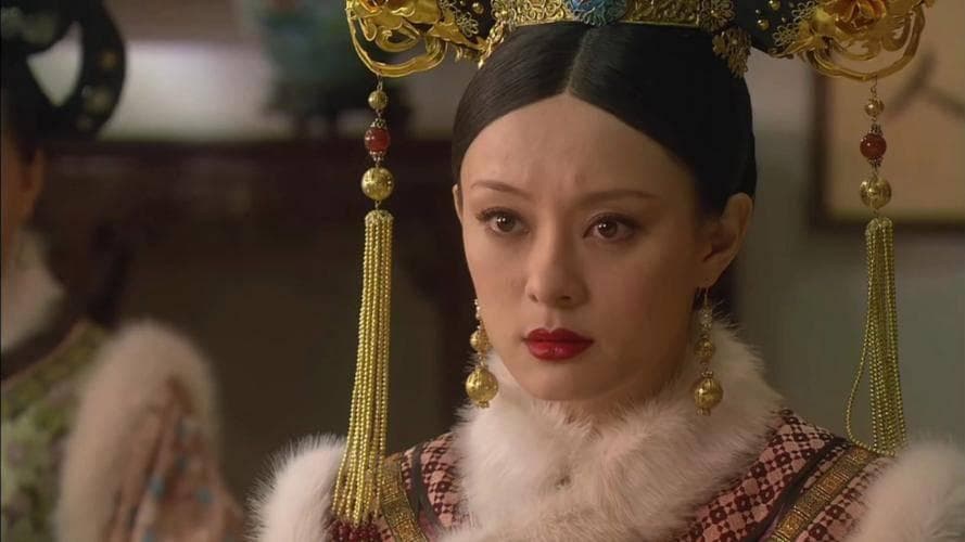 同是甄嬛的女儿，为啥灵犀受宠一生，而胧月却被送去和亲？