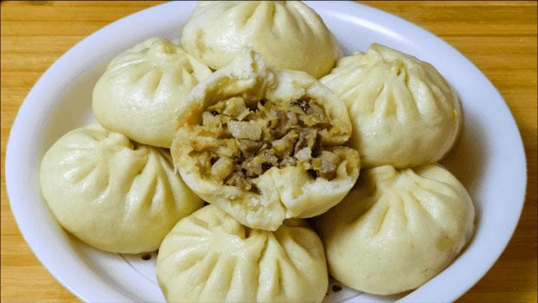 猪肉馅包子营养全解：能量965kJ，脂肪10g