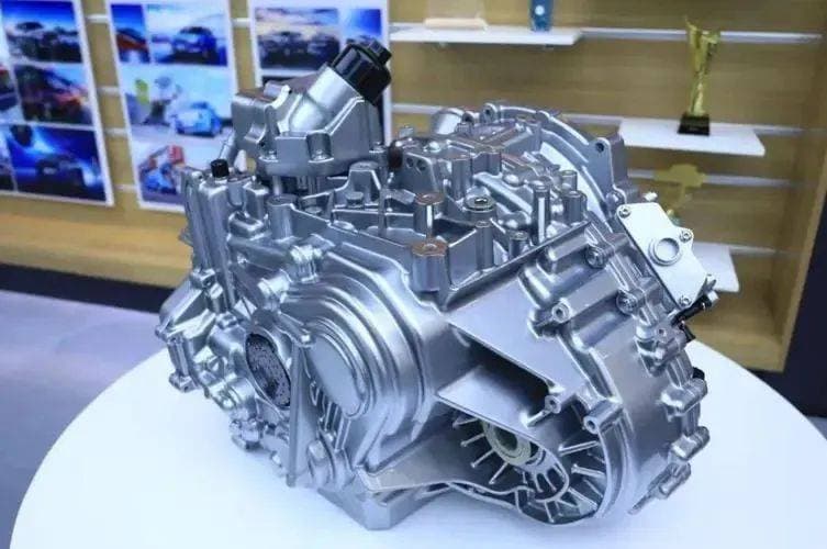 AT、CVT、DCT变速箱的区别？