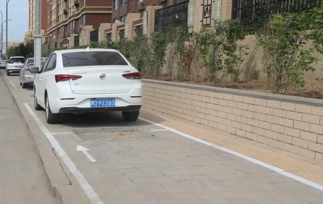 停车别大意：五种常见违规行为及处罚