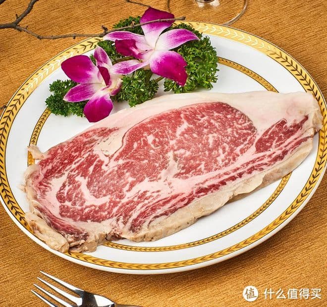 在家煎牛排：如何选择合适的牛肉部位？