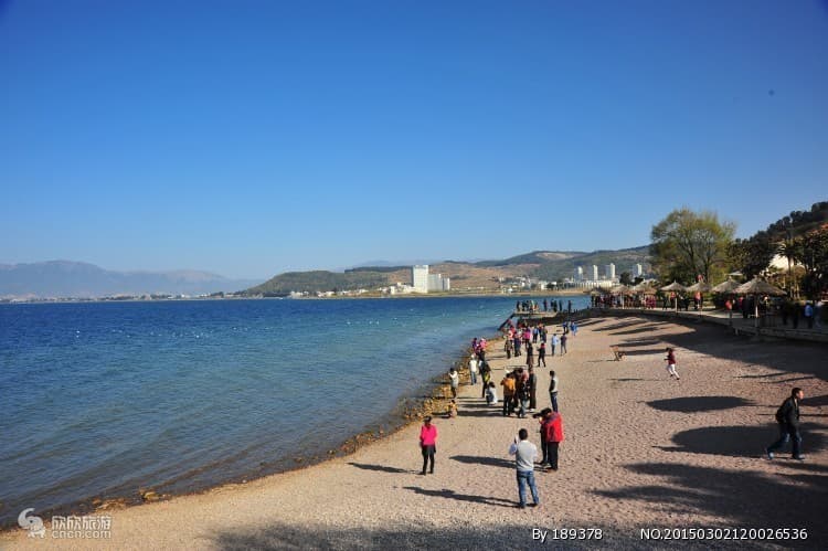 昆明周边最大淡水湖，抚仙湖旅游全攻略