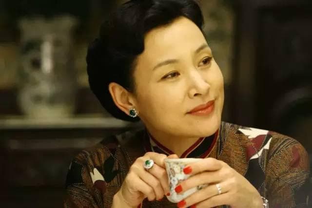 从百花影后到奥斯卡提名：陈冲的国际演艺之路