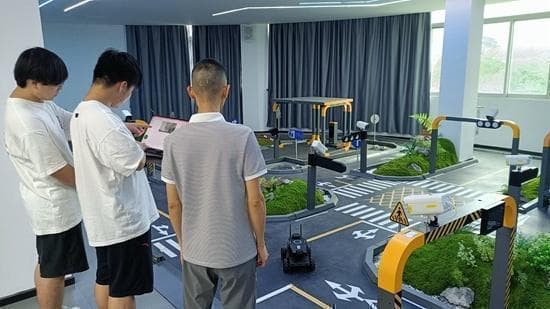 人工智能时代，高职教育纷纷布局