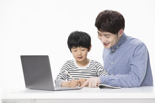 赡养母亲：小弟的无私与担当
