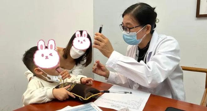 儿科专家陈治珍：孩子咳嗽着急吃药，这3个食疗方比止咳糖浆管用