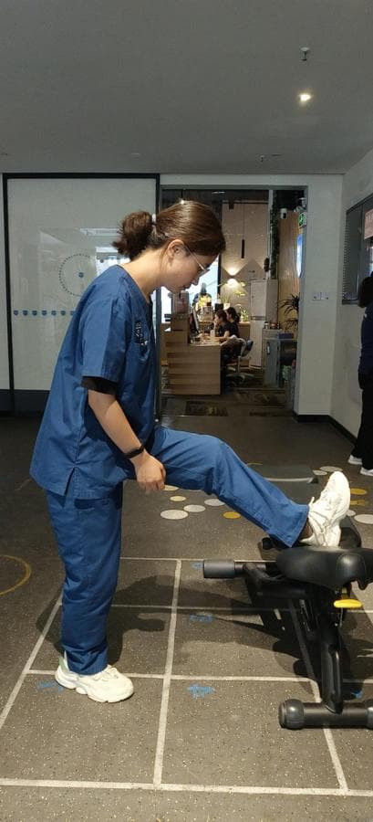 股二头肌肌腱炎康复要点：从急性期到巩固期的全面指南