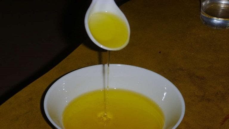 山茶油的功效与作用、禁忌和食用方法