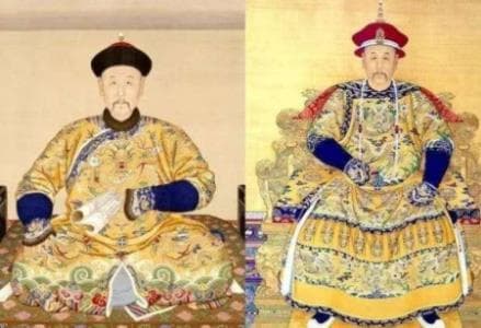 第二次世界大战三巨头合影时为什么总是罗斯福坐中间？