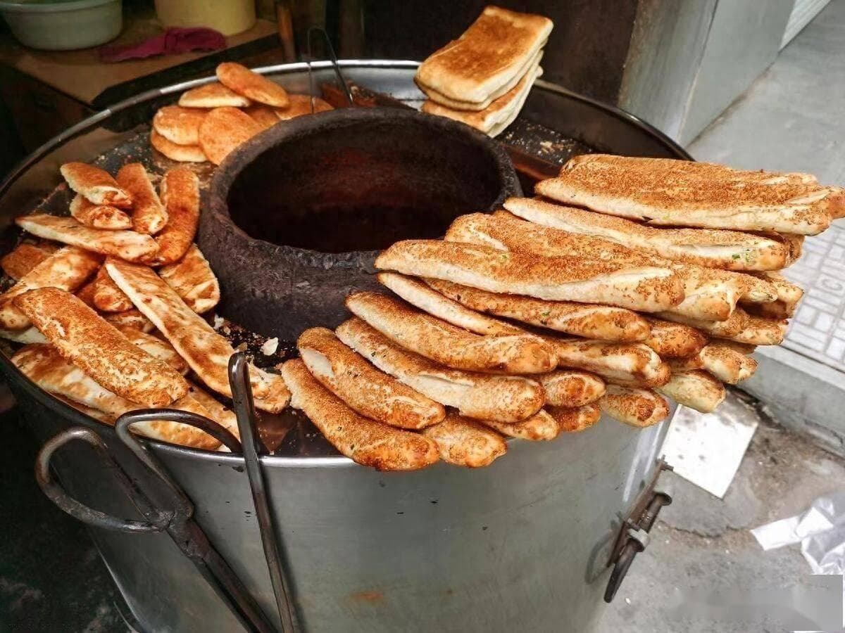 中国八大特色烧饼：从恩施到南京，各地烧饼的美味秘诀